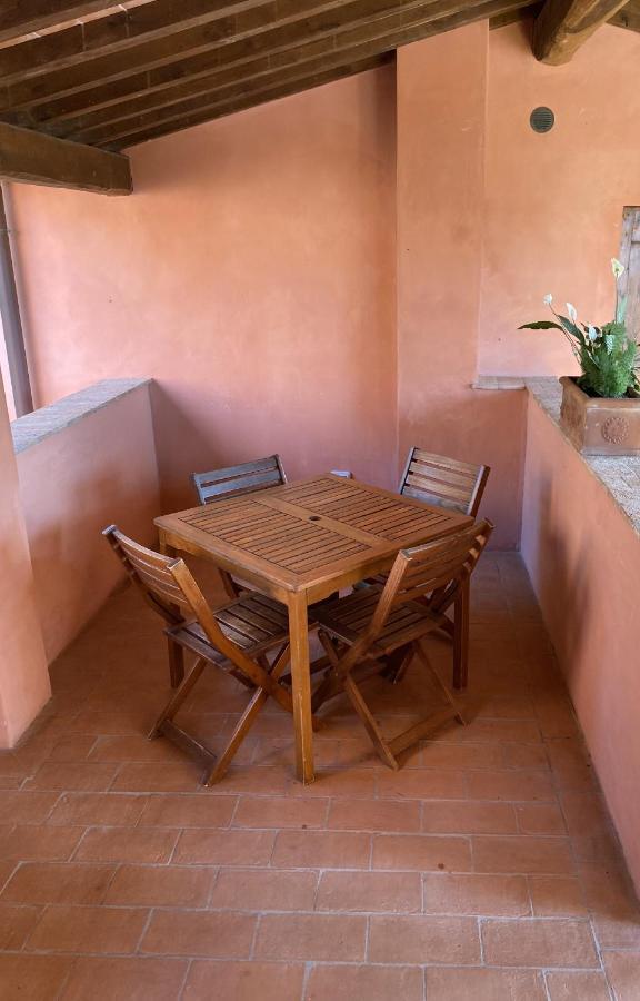 Agriturismo Podere La Casa 帕拉亚 外观 照片