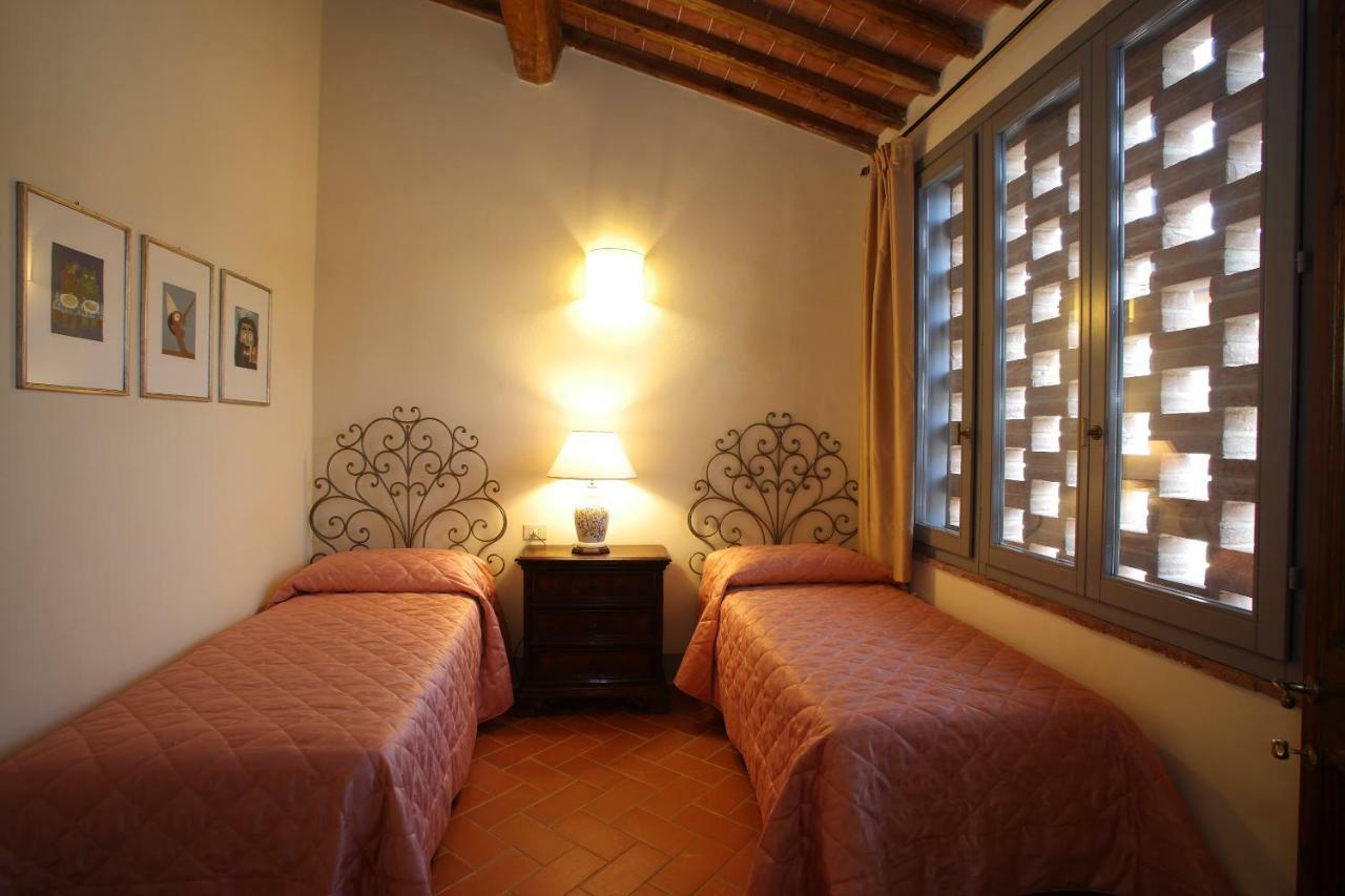 Agriturismo Podere La Casa 帕拉亚 外观 照片