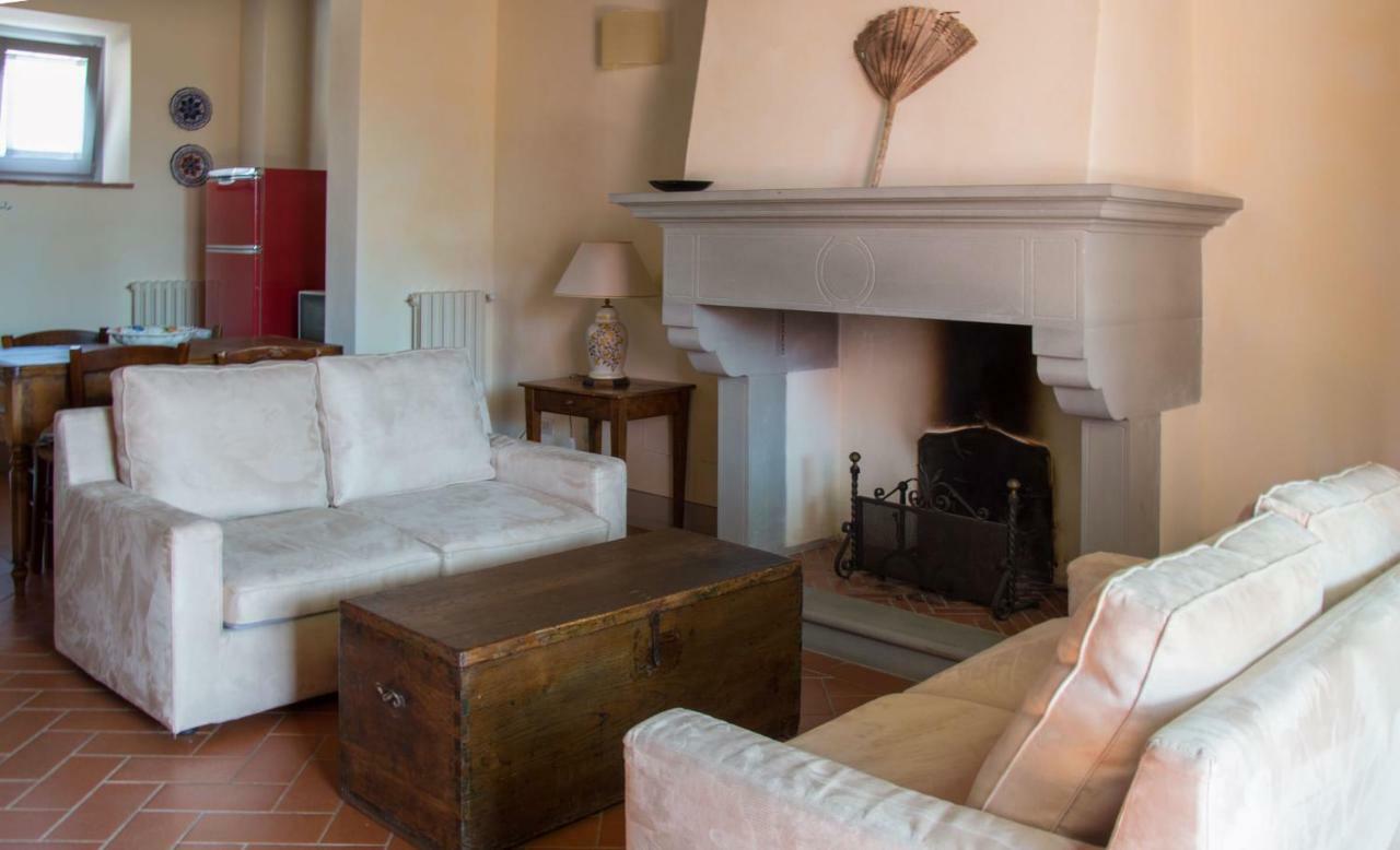 Agriturismo Podere La Casa 帕拉亚 外观 照片